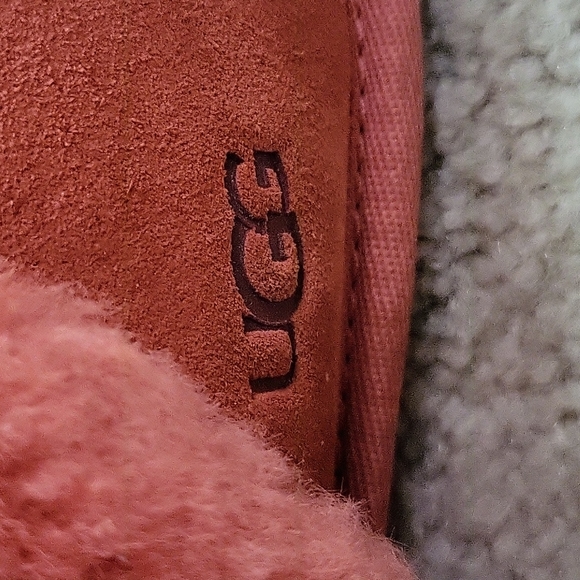 UGG Scuffette II Slippers - Picture 4 of 5